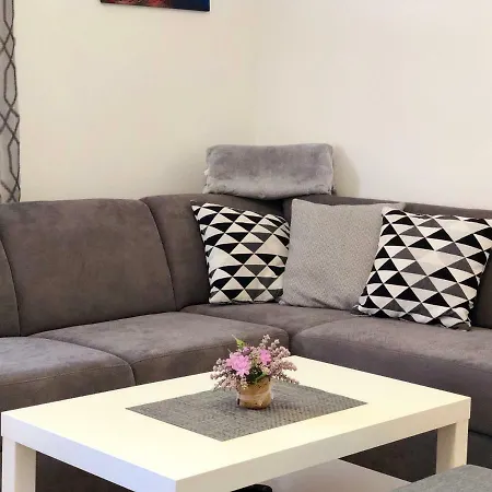 Apartman Kapovica شقة ميدولين