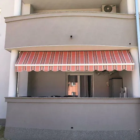 شقة Apartman Kapovica